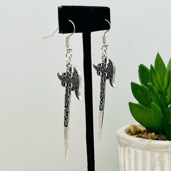 Handmade Hatchet Ax Earrings Silver Goth Renaissance Steampunk Hypoallergenic - Picture 4 of 5